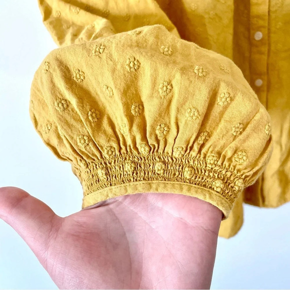 Madewell Floral Embroidered Smocked-Neck Raglan  Top - Picture 7 of 8